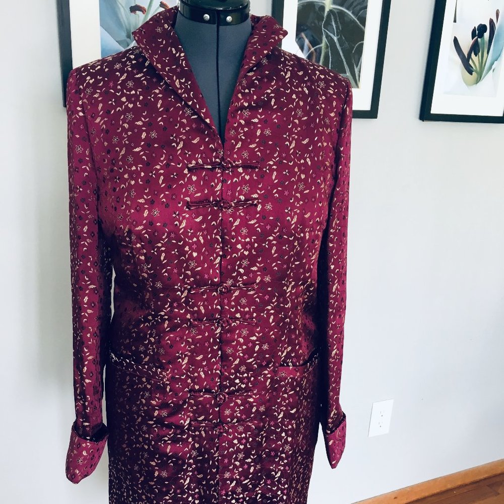 Brocade duster coat with frog closure,